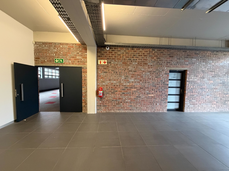 To Let Commercial Property for Rent in Salt River Western Cape